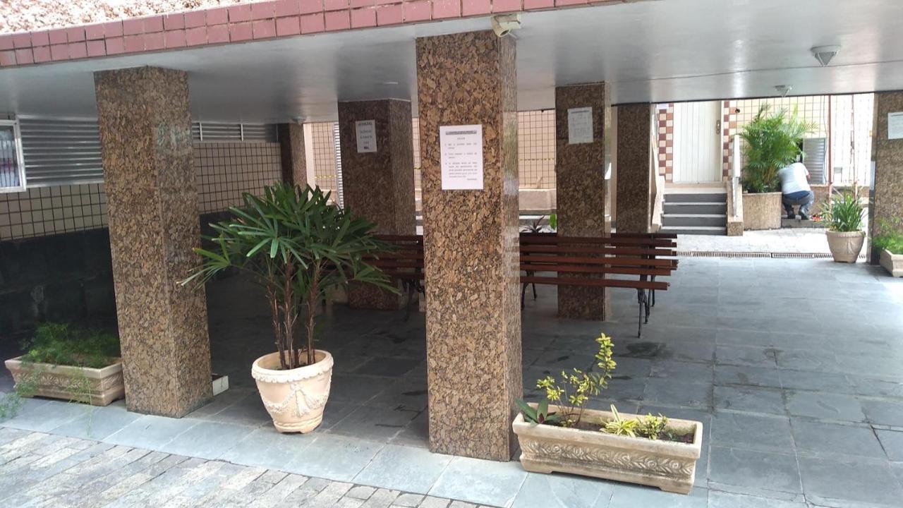 Apartamento temporada 200m Praia do Forte, Cabo Frio Apartamento *