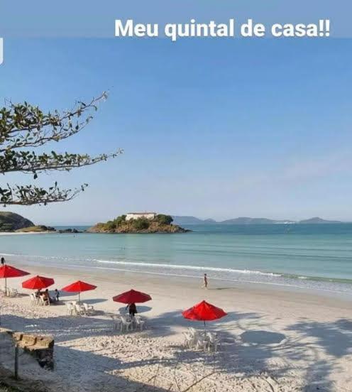 Apartamento Apartamento temporada 200m Praia do Forte, Cabo Frio *
